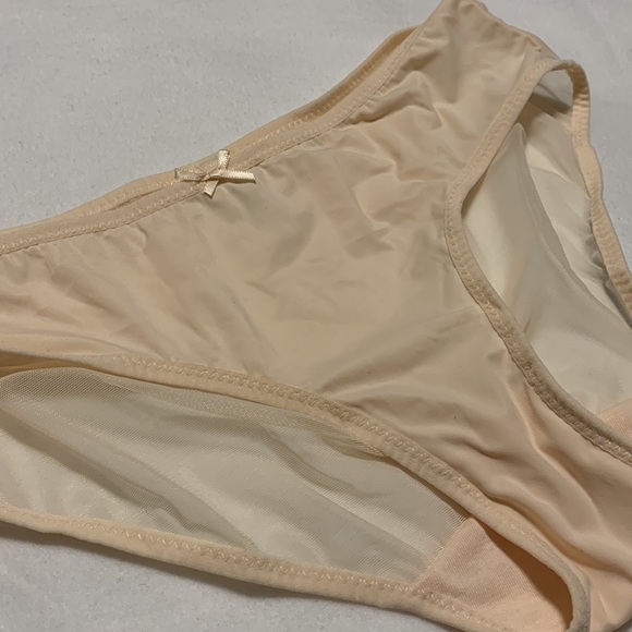 New Seamless Bra + Panties Set 34B - Picture 5 of 8